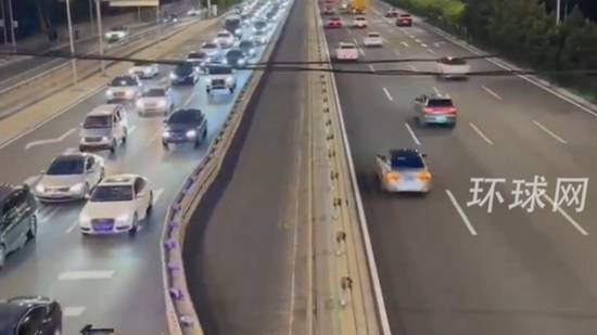 北京潮汐車道變道震驚外國博主 中國基建引贊嘆