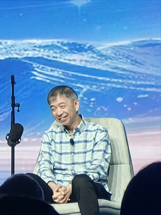 阿里云创始人王坚:我坚定地不相信AI会替代人