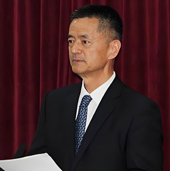 卖了老公留下的“黄金帝国”，内蒙女首富套现100亿，当亿万富婆不当家！ 继承百亿后选择放手