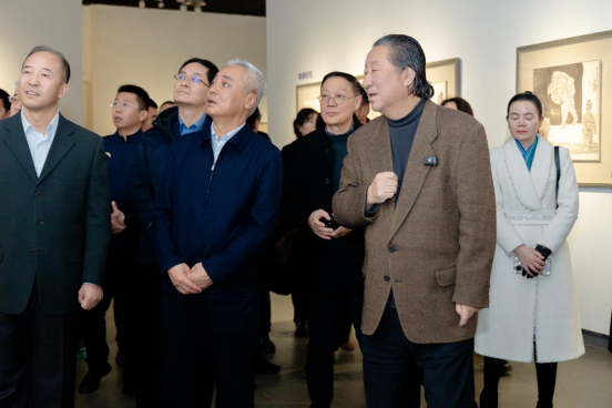 丝绸之路——杨晓阳丝路四十年美术创作暨文献展（新疆站）在新疆美术馆开幕