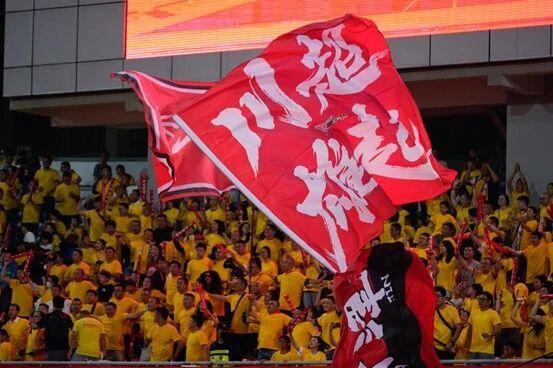 川超哪些方言让你DNA动了 雄起声浪燃爆赛场