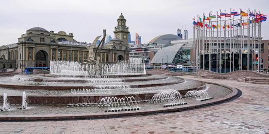 俄媒：莫斯科市政府决定，象征“欧洲大陆团结”的地标“欧洲广场”更名为“欧亚广场”
