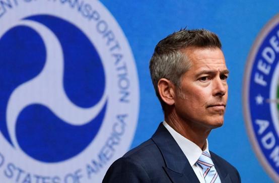 NASA局长扬言在月球上击败中国 强调创新与风险平衡