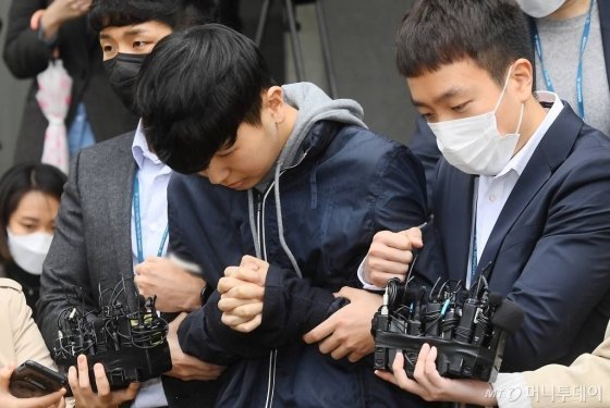 韩国“N号房”主犯赵主彬的18岁共犯姜勋一审获刑15年
