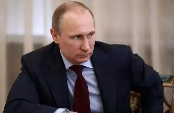 波兰称无法保证普京飞机过境安全 航线争议升级