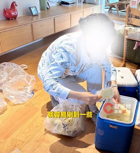 重庆女子无偿捐赠4万多毫升母乳