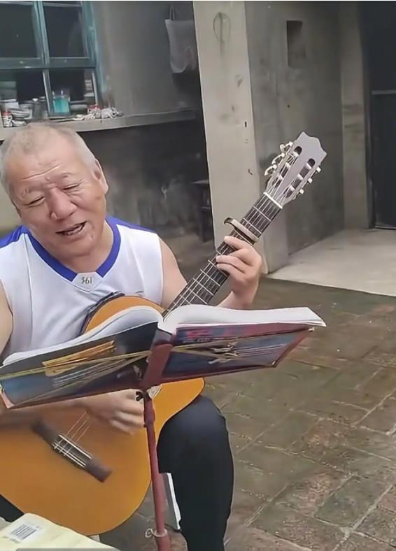 55歲男子挑戰(zhàn)騎行至海南 途中離世 騎行夢斷天涯路