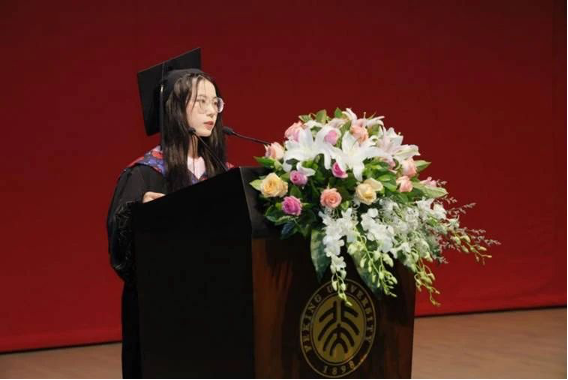 当年676分报北大考古系的女生怎样了 敦煌工作生活皆好