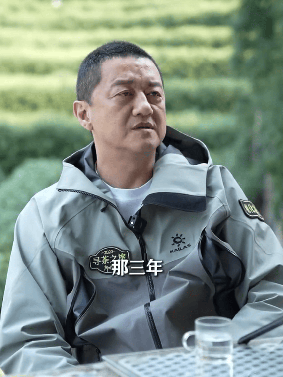 李亚鹏辟谣丽江项目失败：烂尾房是假新闻