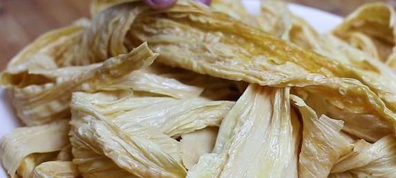 豆腐皮炒猪肚超下饭，3个小技巧让味道翻倍，家人都抢着吃