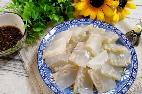南方人看了想跑的5道东北菜，东北老铁却吃得香，你敢试吗？