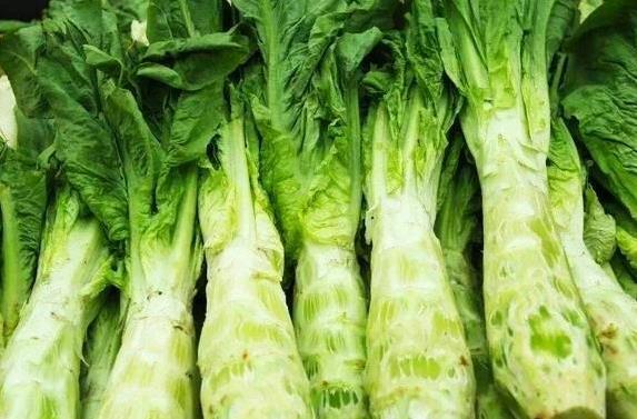 莴笋不焯水也能脆？3分钟拌出爽口菜，孩子吃完还想要