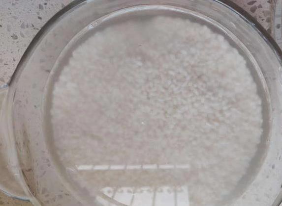 小时候的红糖发糕，3步做出口感弹软，你家还做吗？