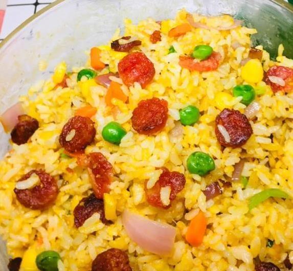 蛋炒饭粘锅没香味？学会1招，米粒金黄颗颗香