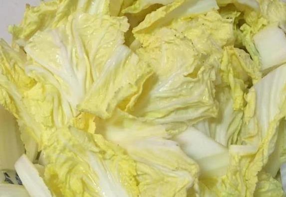 白菜炒不好吃？学会这3招，家常醋溜白菜秒变饭店味！