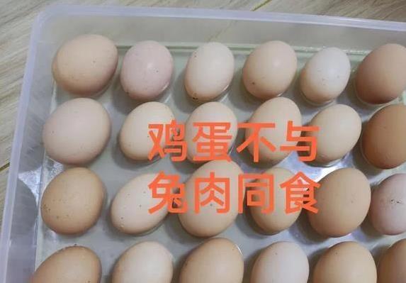 早上吃糖心蛋险送命，医生揭秘：3个鸡蛋误区要躲开