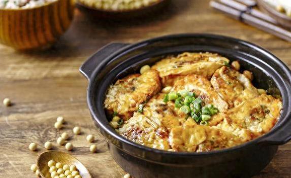 从宫廷到百姓家，锅塌豆腐一煎就香，20分钟做出大厨味
