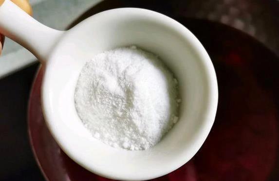蓝莓冻撞奶简单做，省钱又养颜，你敢信比奶茶好喝？