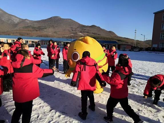 汉堡传温情 责任暖人心——华莱士用公益书写品牌担当