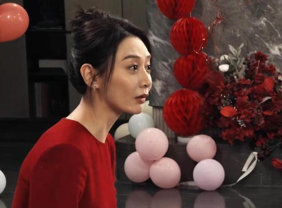 《以法之名》白冰演技如何 賢妻良母形象深入人心