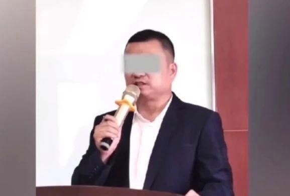 杀人犯潜逃31年成了网红专家