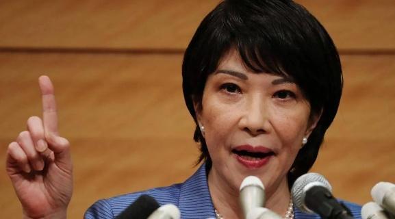 日本授勋“台独”政客，高官会面挑衅，外交部三连问敲打：到底想干什么？