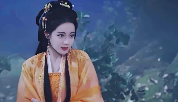 热巴上演了那种伪装暖热的泼辣感 眼力杀封神