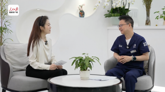 媒体聚焦，品质十年｜黎京雄院长做客人民日报，全面解读眶周年轻化