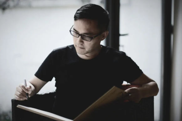 “坐究四荒——钟飙的艺术宇宙”在北京开展，展期至5月31日