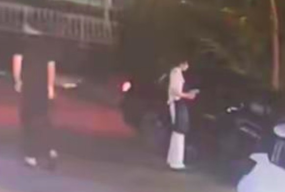 6人开奔驰下馆子消费370元逃单 老板：已报警，目前还未给钱