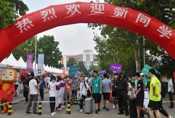 大学越好开学越早为啥本科总比专科开学早原因其实很简单