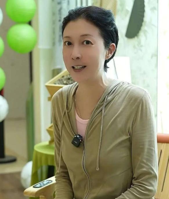 吴绮莉公开成龙拒认吴卓林原因 尊重个人决定