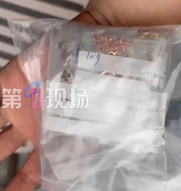 知情者恢复女子屡次在水贝捡到黄金 门不夜关成民风