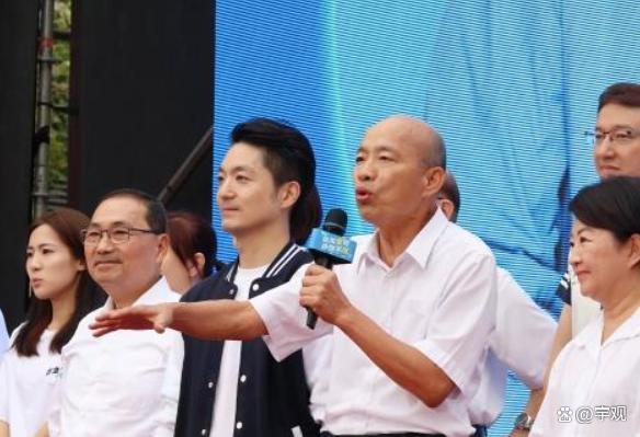 韩国瑜再提"我是中国人"：政坛老将的倔强回归