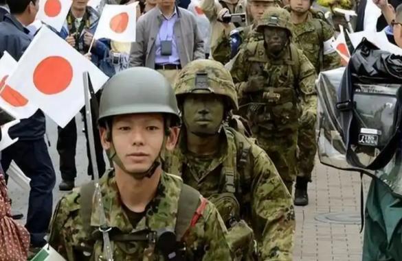 高市早苗为何想要恢复“大佐军衔” 军国主义复燃信号?