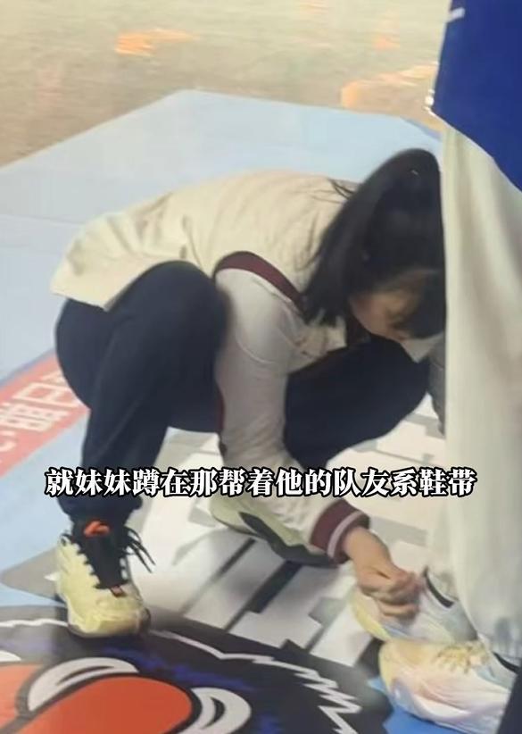 关凌：最正确的决定是生了二胎 温暖善良更珍贵