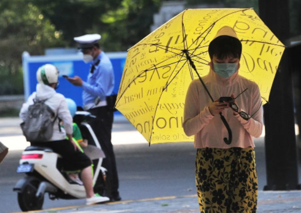 南方多地超40℃ 上海今日最高温追平历史纪录