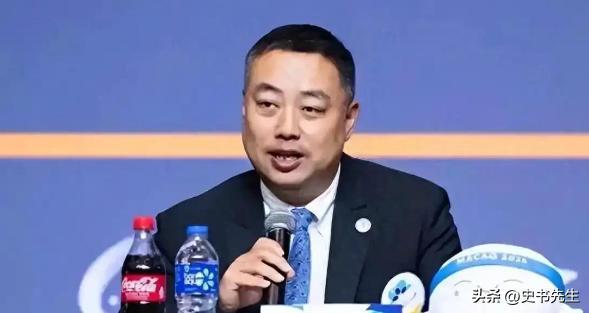 新任國(guó)際乒聯(lián)主席誕生 現(xiàn)場(chǎng)多人抗議
