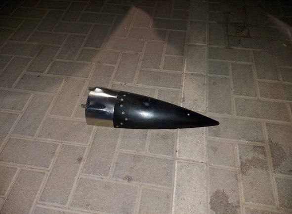 以色列大街上捡到的＂铁穹＂系统导弹整流
