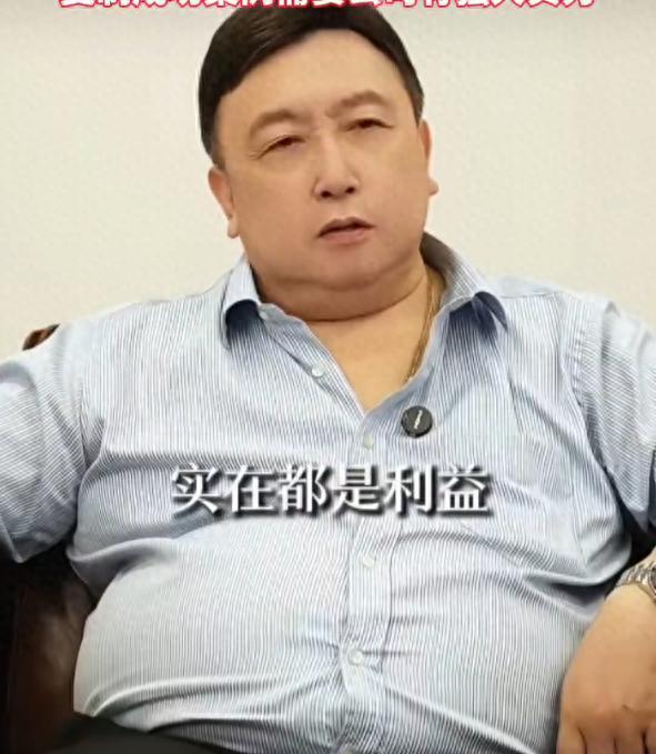 王晶揭露趙露思與經(jīng)紀(jì)公司鬧翻真相