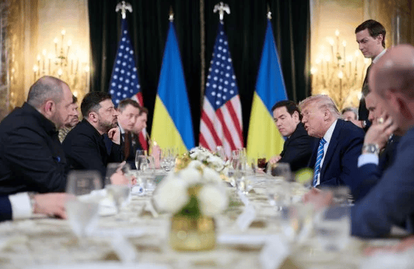 泽连斯基直言俄必须给乌钱用于重建 顿巴斯主权不容妥协