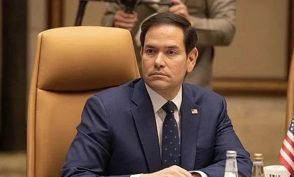 特朗普称乌克兰将割让20%的领土 和平方案引发争议
