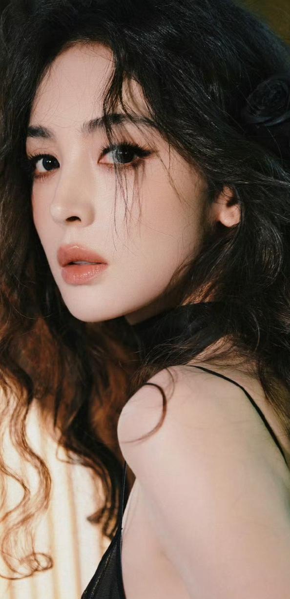 娜扎好美
