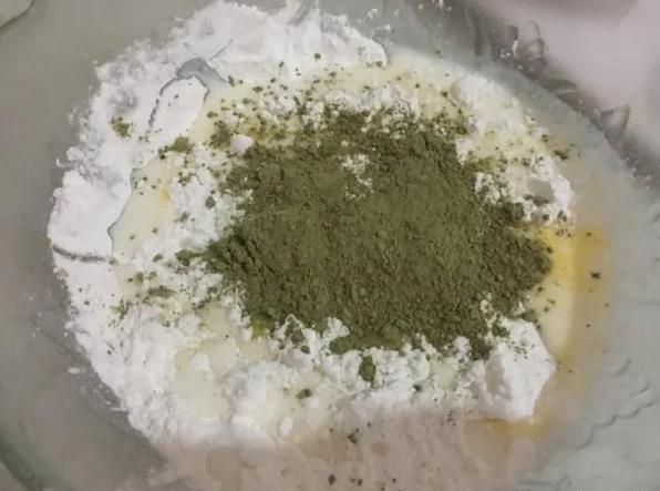 网红麻薯在家就能做，教你超详细配方，个个香甜空心，外酥里糯