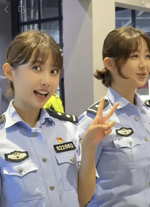 上海女警首度回应意外走红