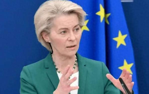 格陵兰被出卖了，特朗普刚要高兴，就收到坏消息 格陵兰民众强烈抗议