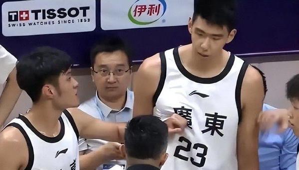 徐昕签约知名经纪公司 迈向NBA新起点