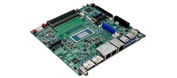 首款英特尔 Panther Lake 工业主板曝光：三 2.5G 网口，支持 DDR5-7200 内存