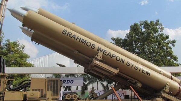 菲律宾决定购买印俄合造“布拉莫斯”导弹