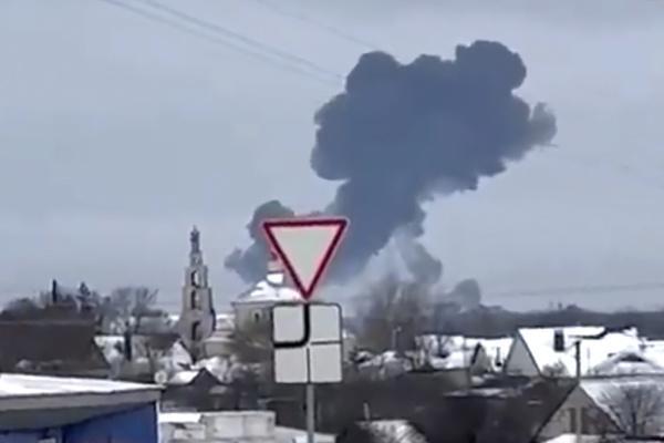 俄外交部：乌方对伊尔-76运输机的袭击是有预谋的行为